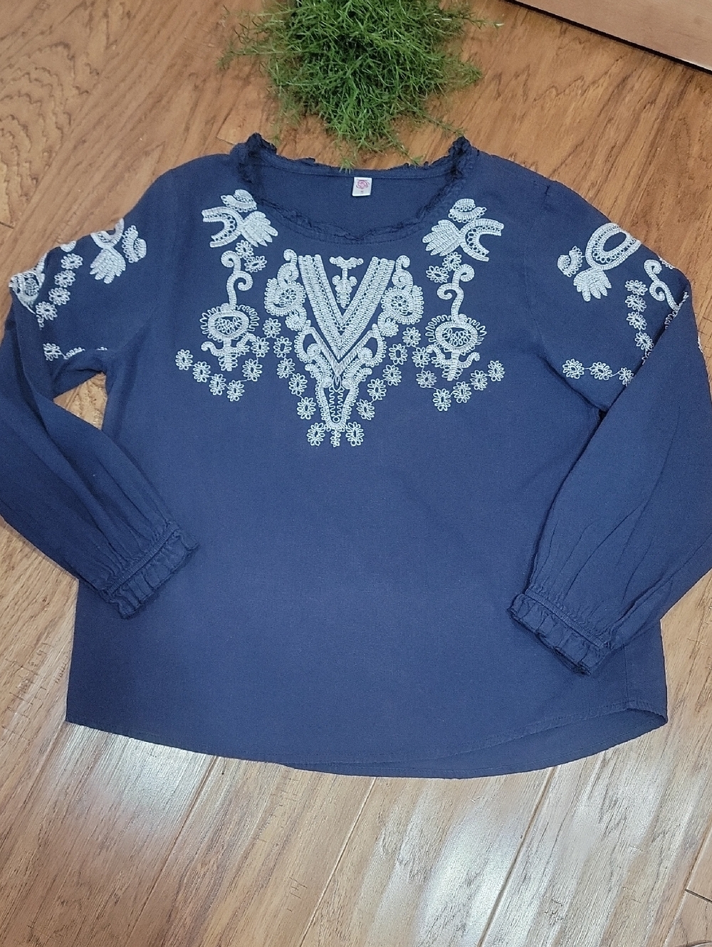 Mumianxiu Navy Blue Embroidered Peasant Top - Picture 5 of 12